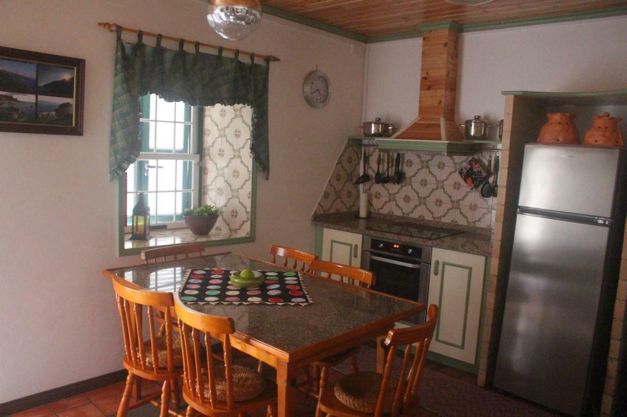 Villa Casa Dos Felicias São Roque do Pico Esterno foto
