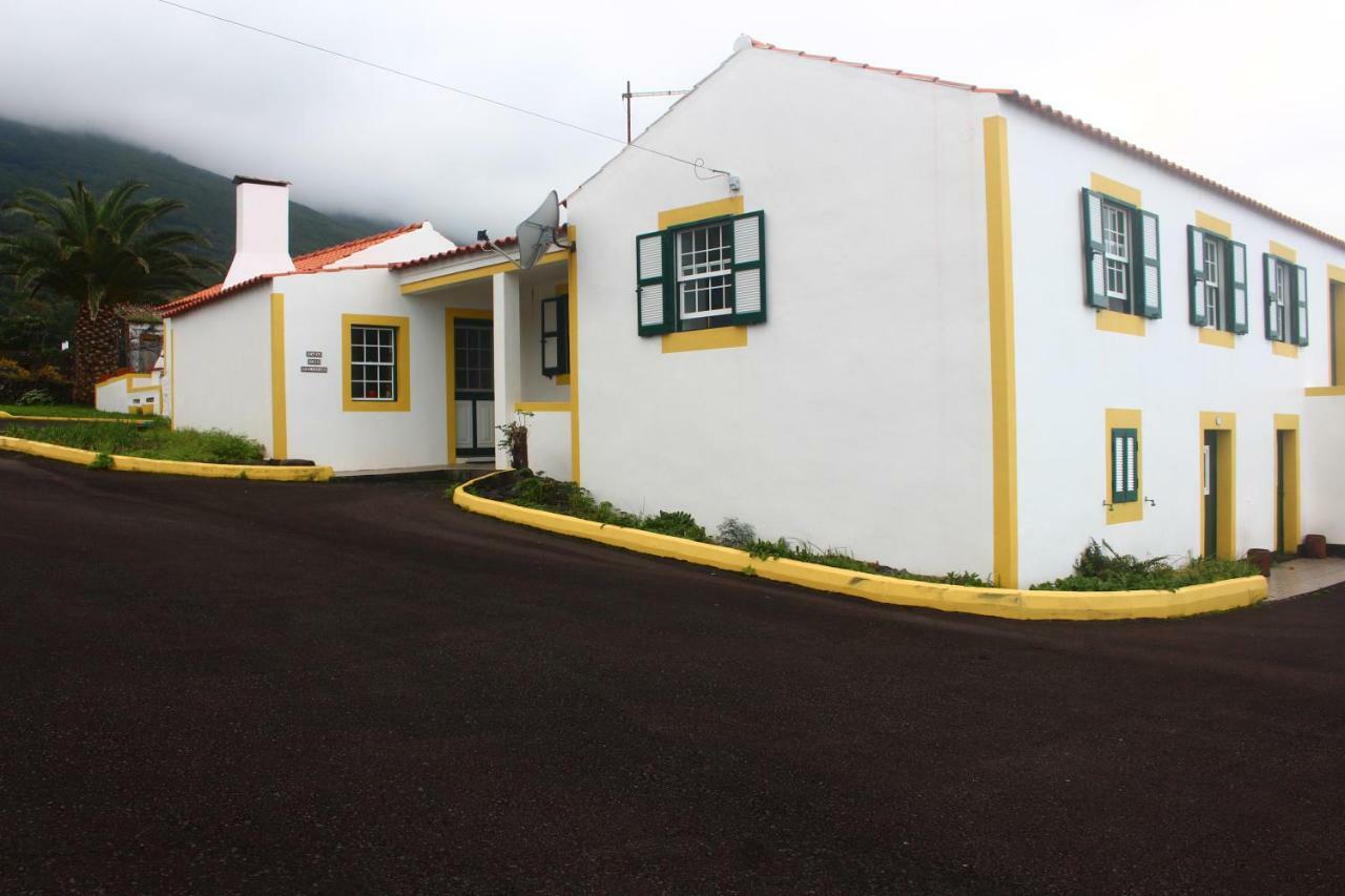 Villa Casa Dos Felicias São Roque do Pico Esterno foto