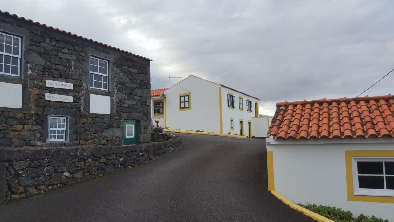 Villa Casa Dos Felicias São Roque do Pico Esterno foto