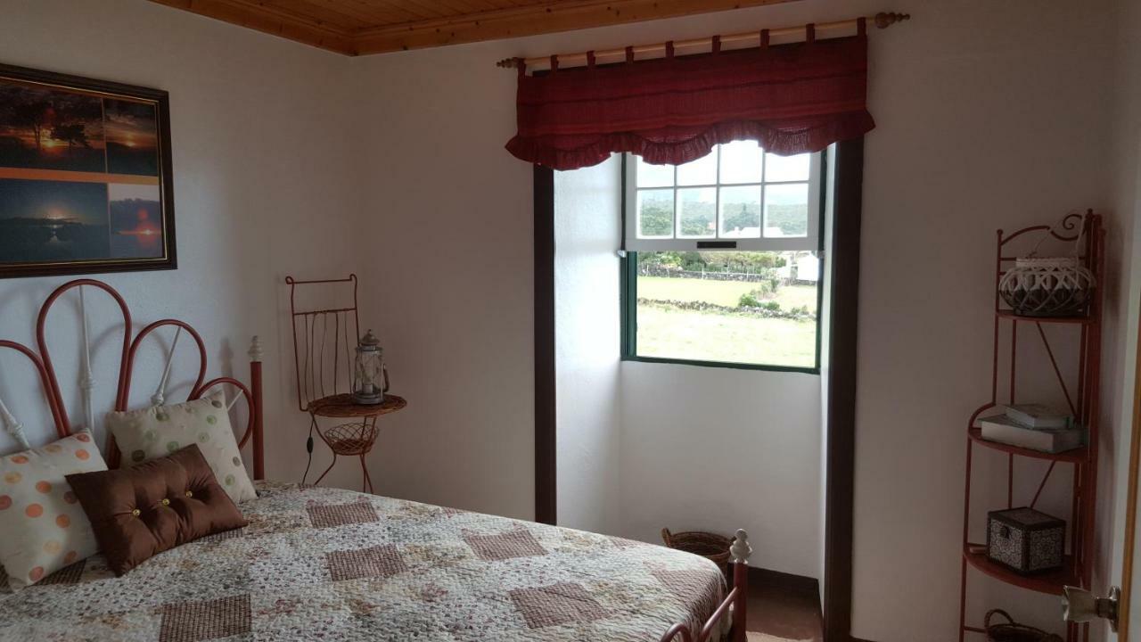 Villa Casa Dos Felicias São Roque do Pico Esterno foto
